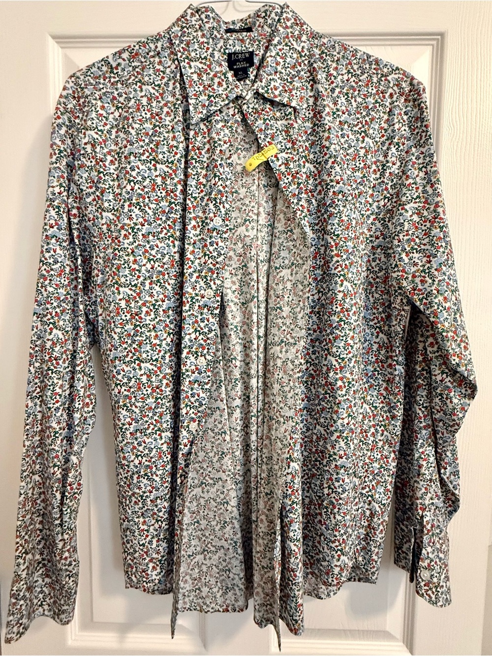J. Crew Men’s White Floral Button-Down Shirt with Red & Blue Accents XL